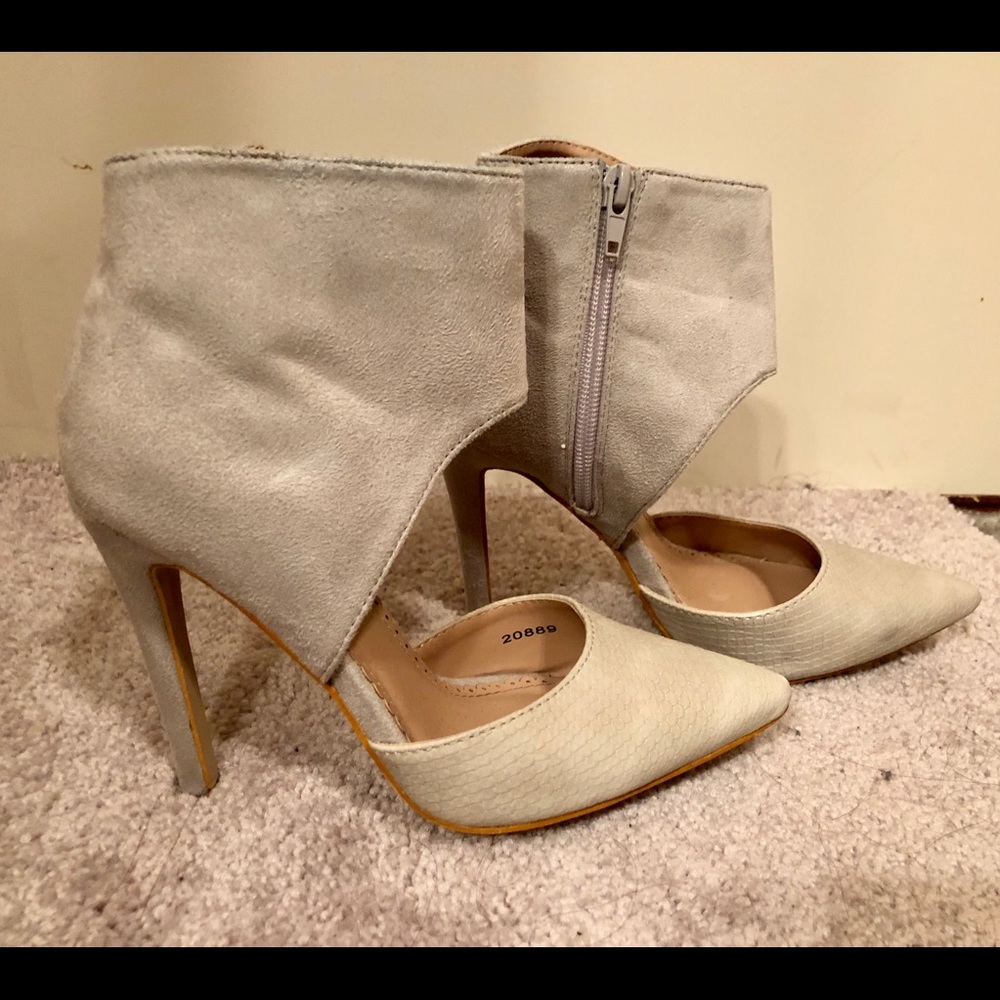 Two-toned heels